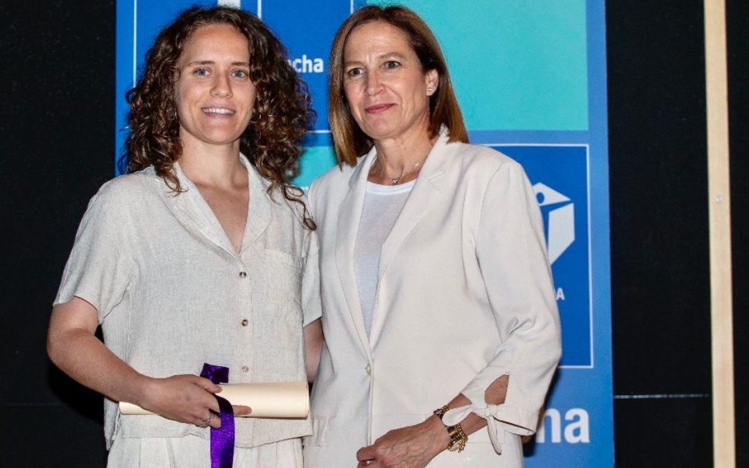 Esta farmacéutica de Albacete recibe un premio por su trabajo sobre terapias alternativas a la quimioterapia